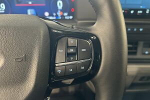 Ford Transit Custom esikatselu 18