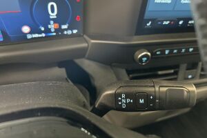 Ford Transit Custom esikatselu 19