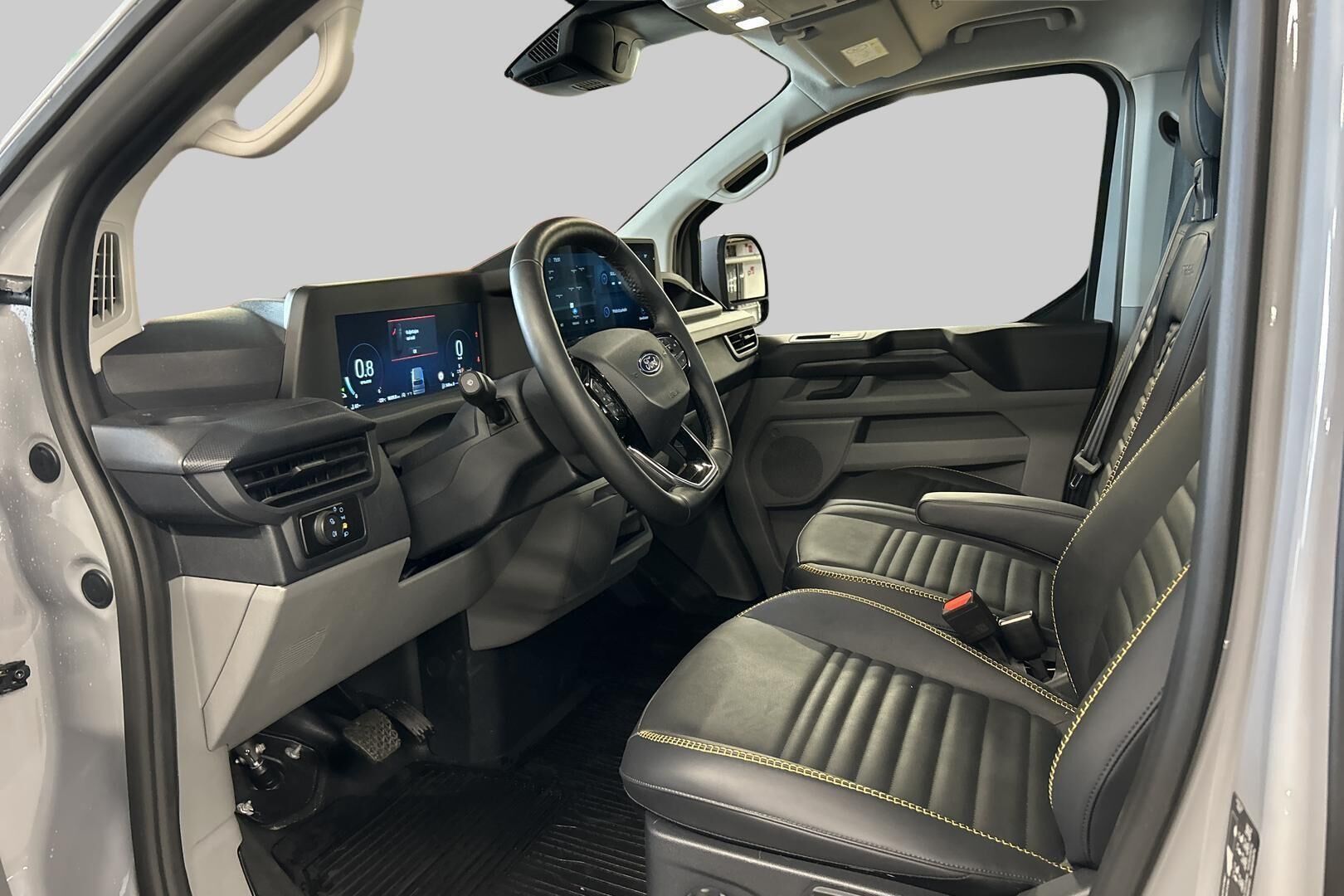 Ford Transit Custom iso kuva 7