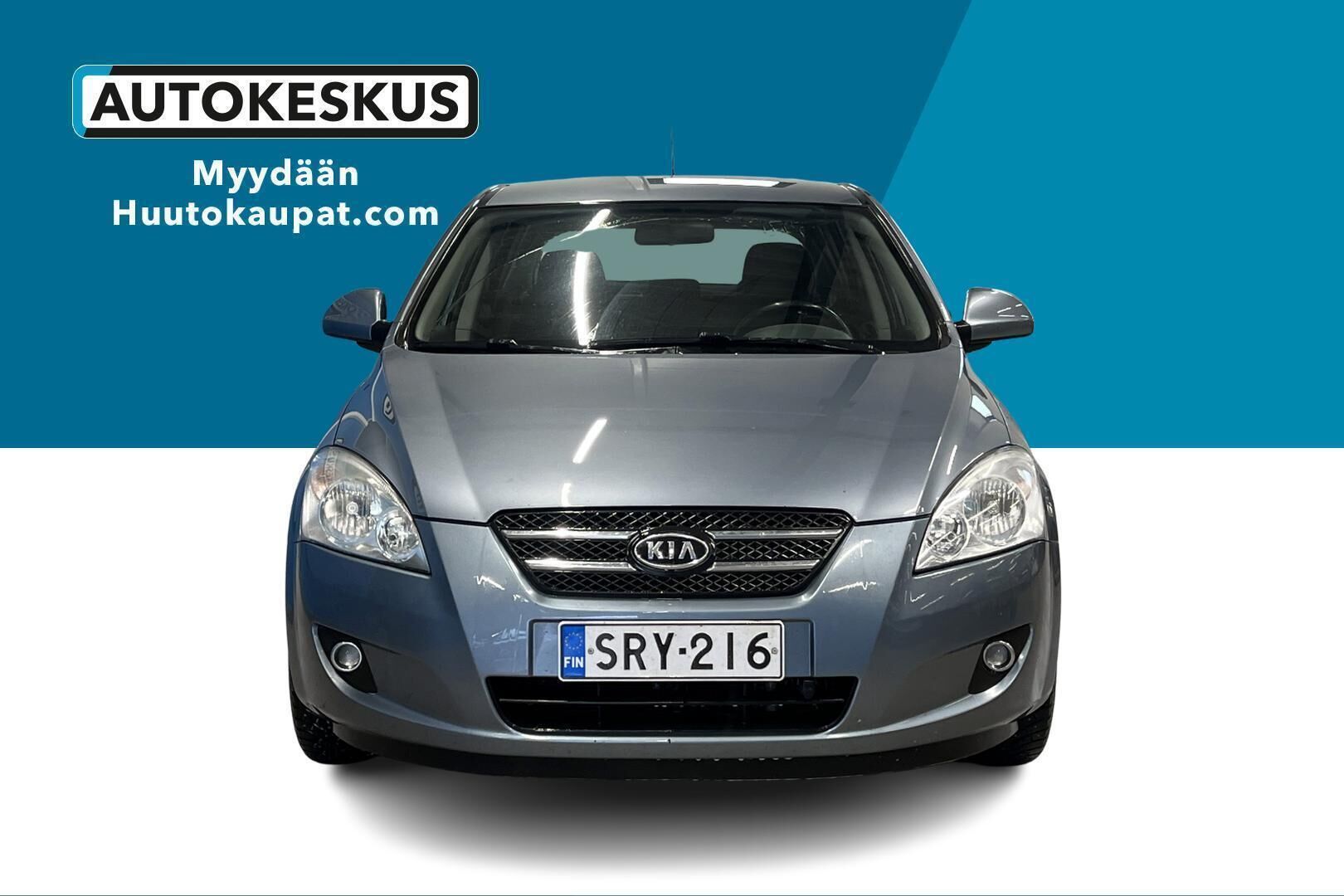 Kia cee'd iso kuva 1