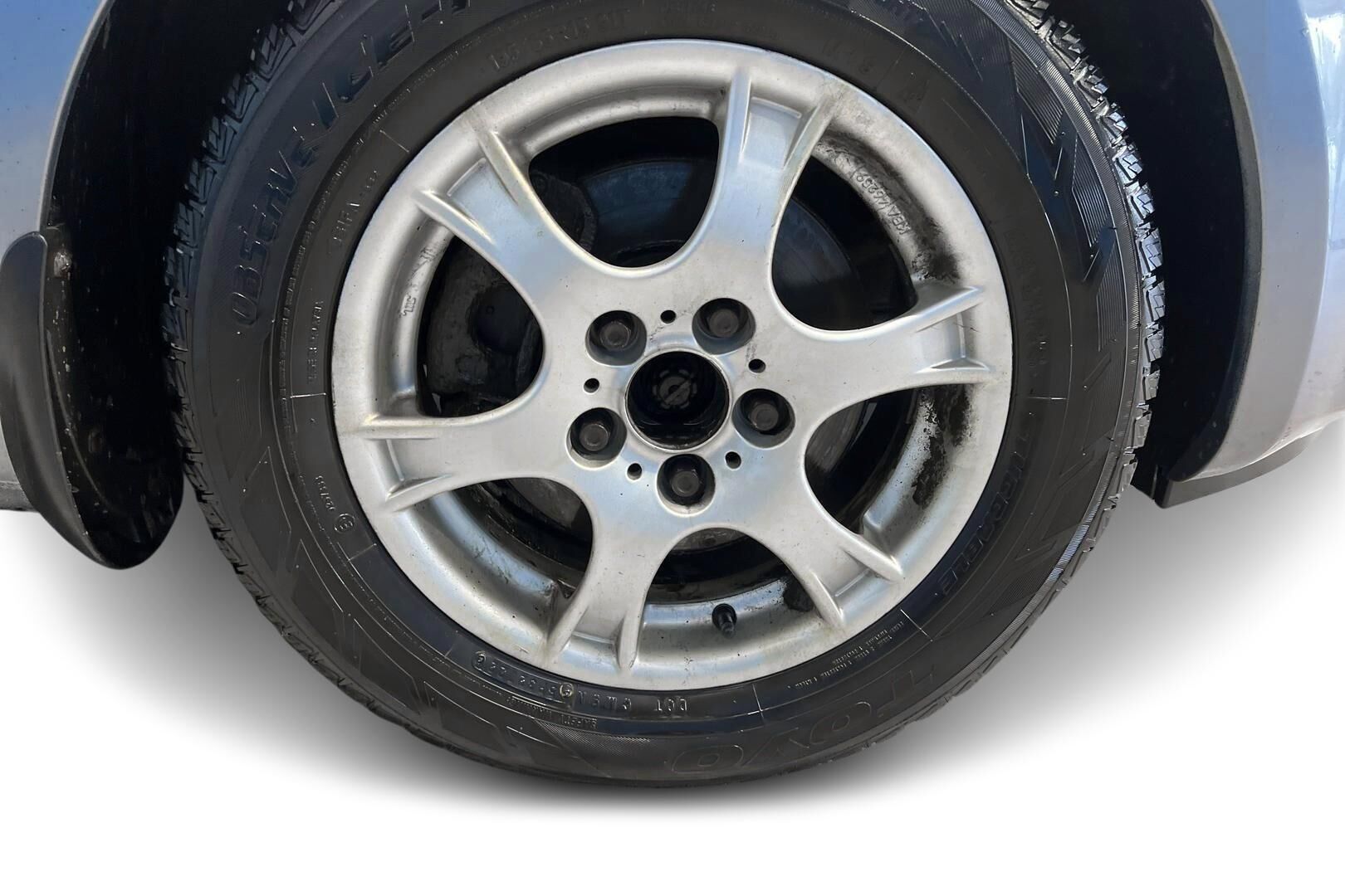 Kia cee'd iso kuva 12