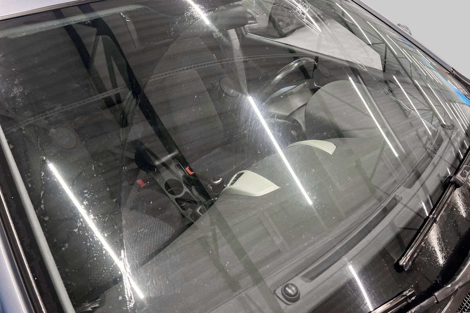 Kia cee'd iso kuva 21