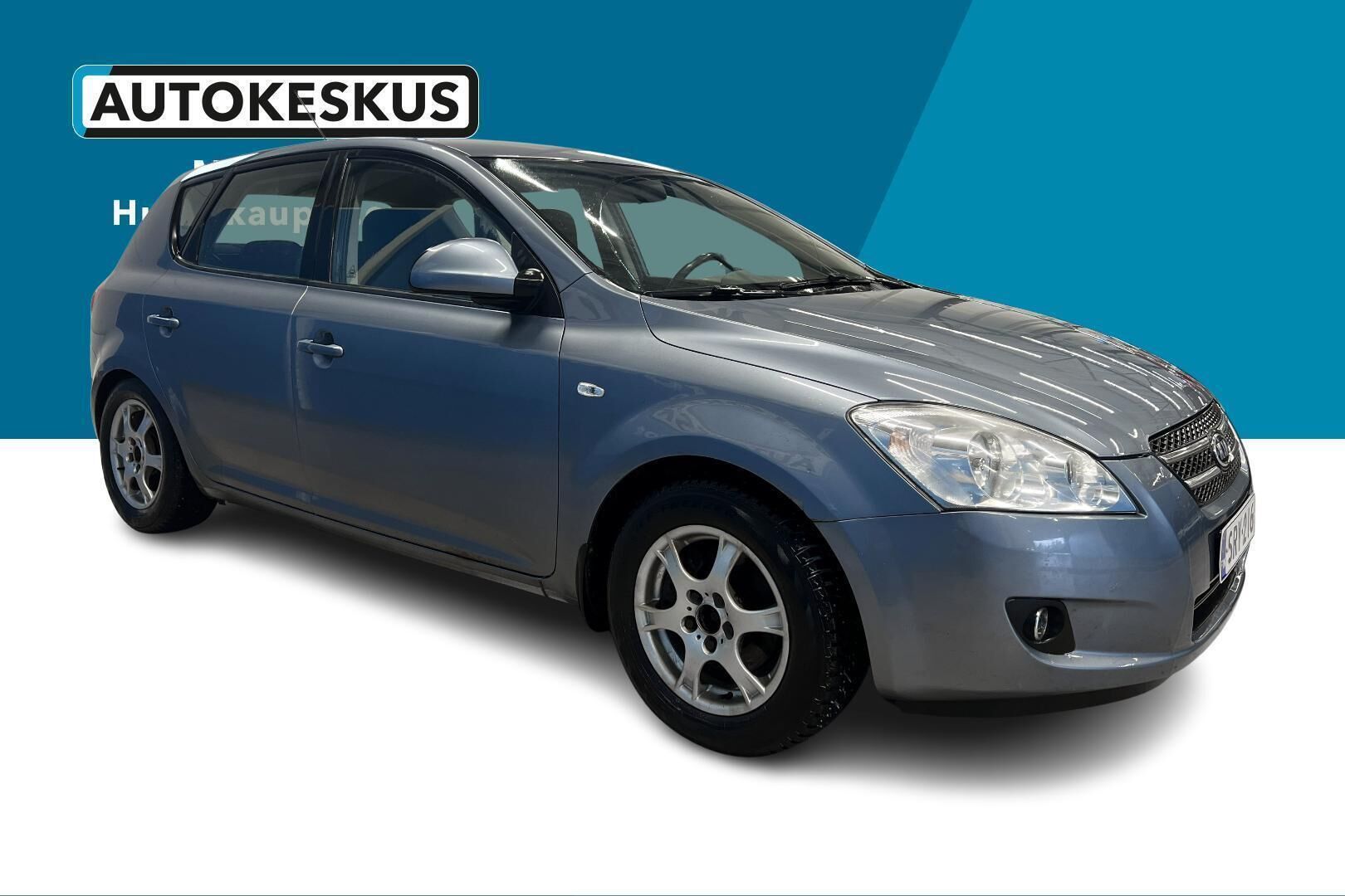 Kia cee'd iso kuva 3