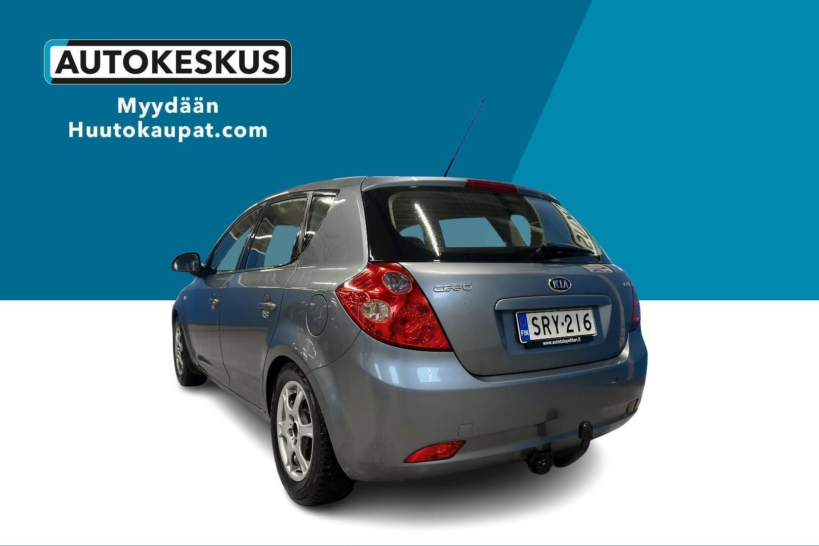 Kia cee'd iso kuva 6