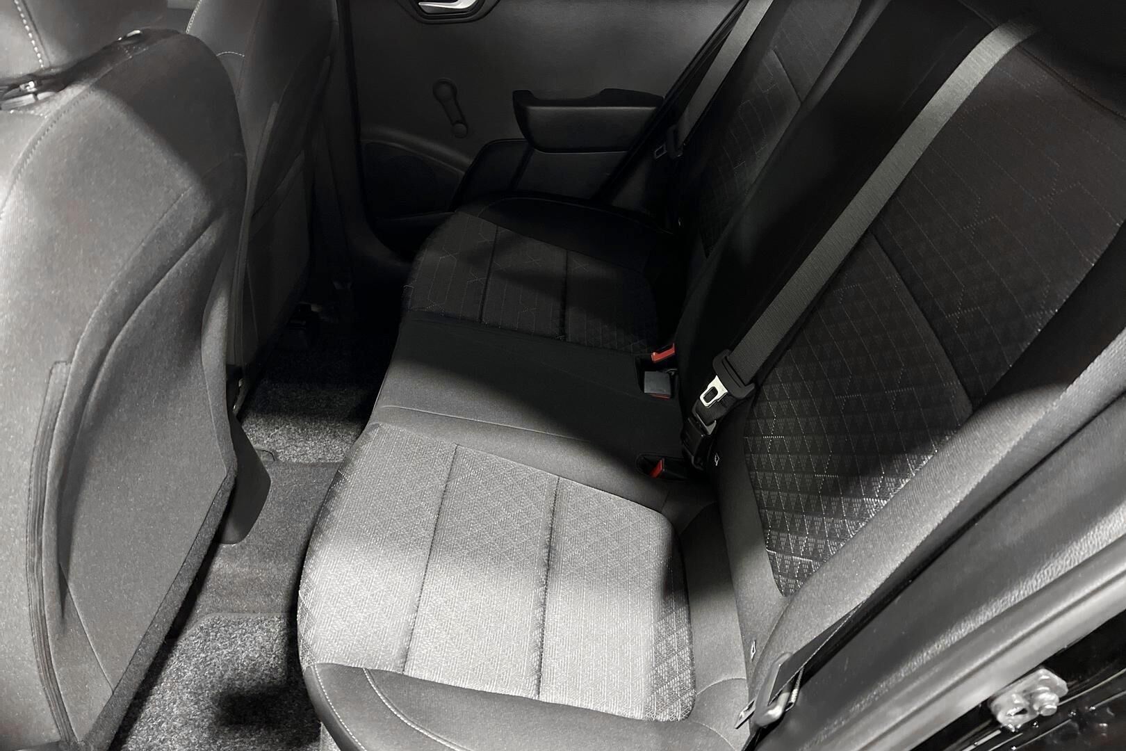 Kia Rio iso kuva 10