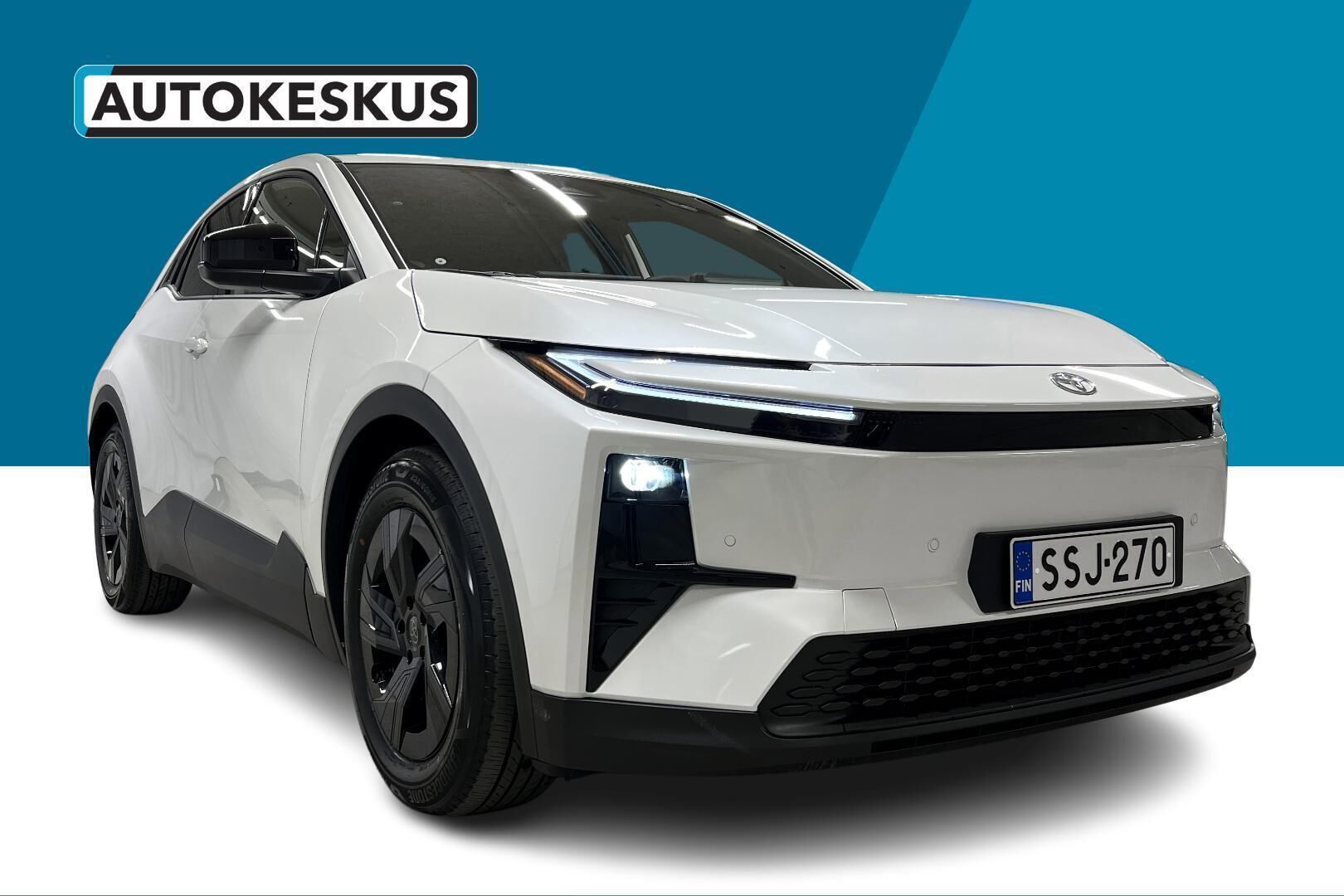 Toyota C-HR+ iso kuva 17