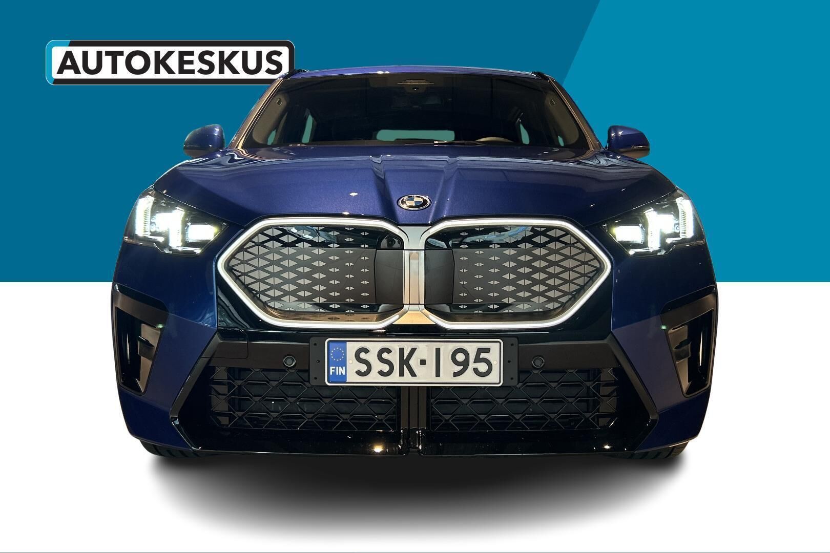 BMW iX2 iso kuva 9
