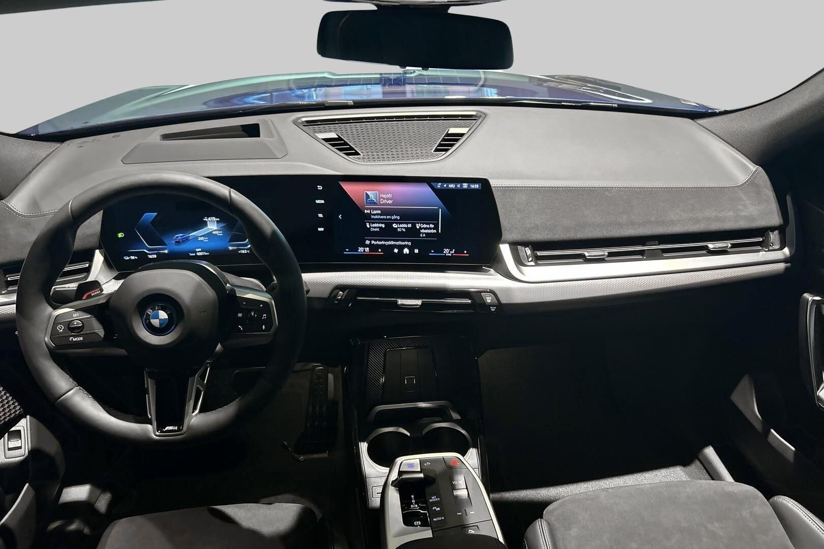 BMW iX2 iso kuva 3