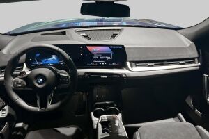 BMW iX2 esikatselu 3