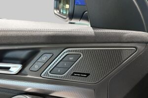 BMW iX2 esikatselu 18