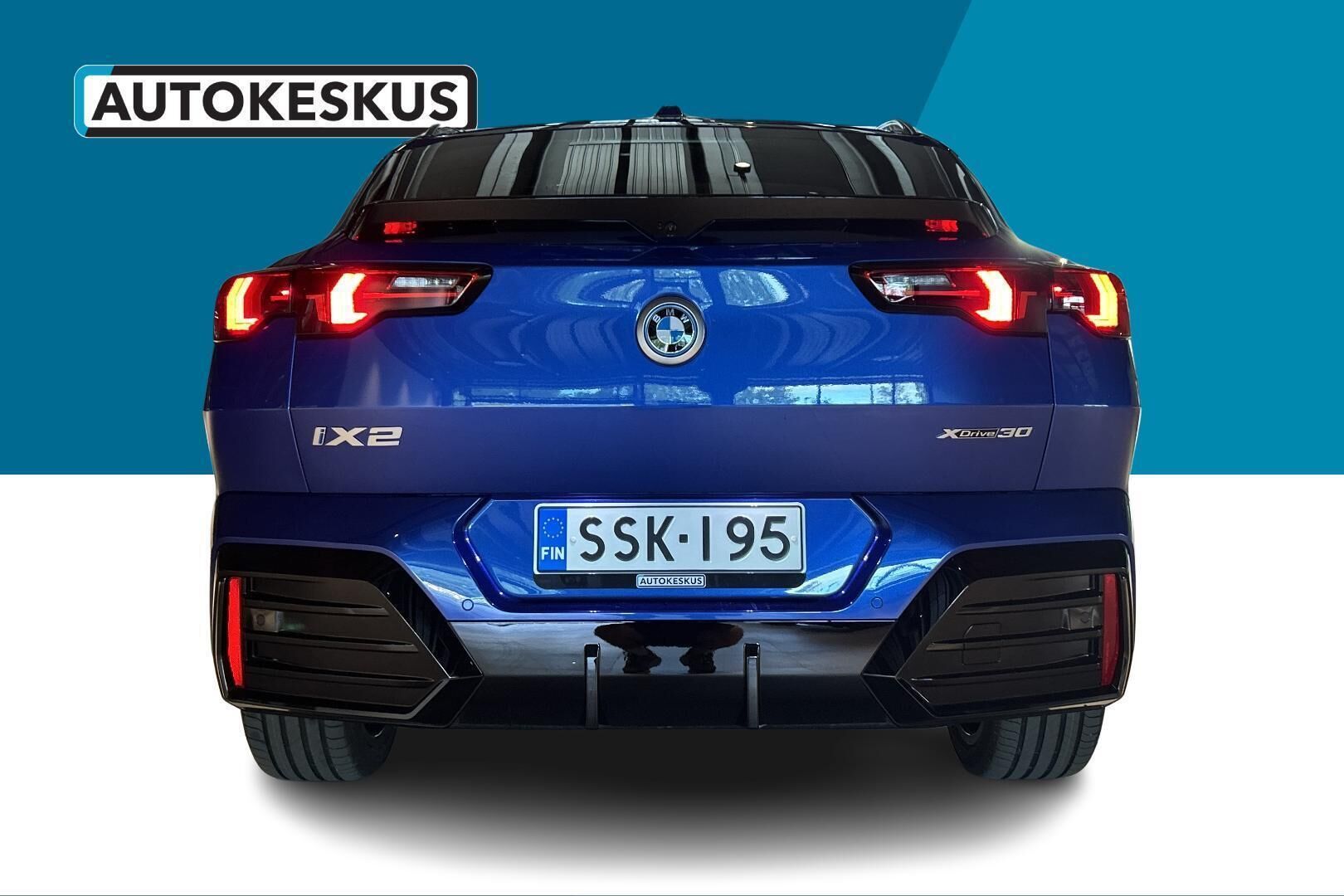 BMW iX2 iso kuva 12