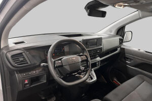 Toyota Proace esikatselu 10