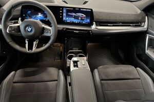 BMW iX2 esikatselu 8