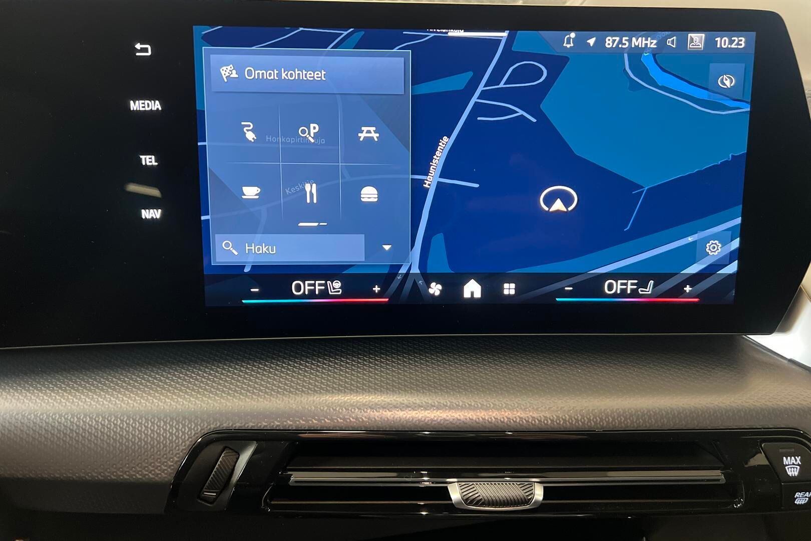 BMW iX2 iso kuva 18