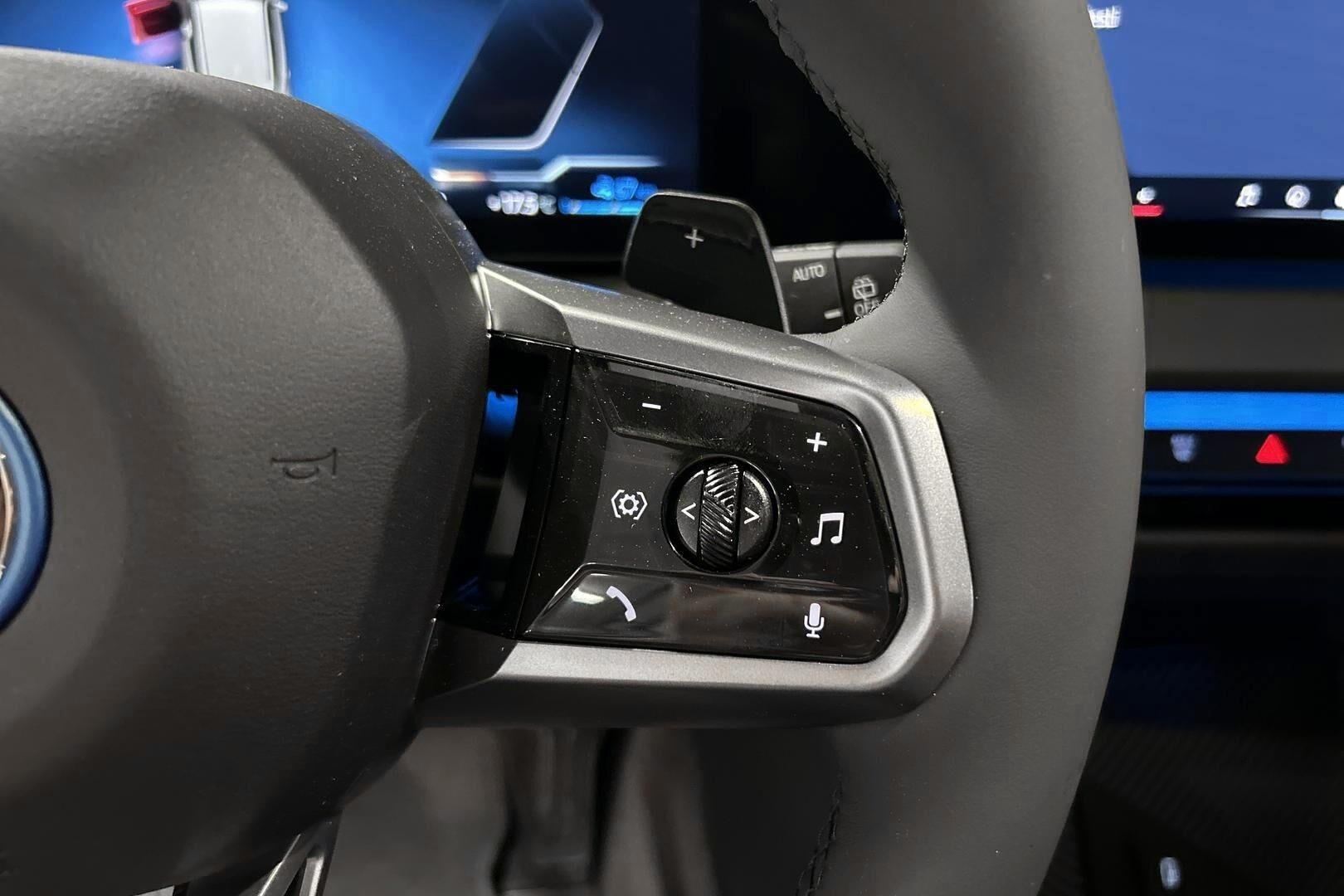 BMW X3 iso kuva 24
