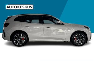 BMW X3 esikatselu 3