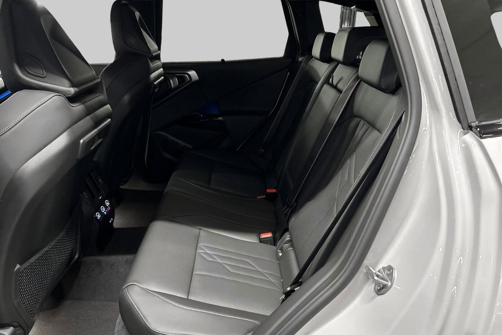 BMW X3 iso kuva 9