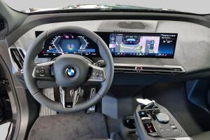 BMW iX esikatselu 10