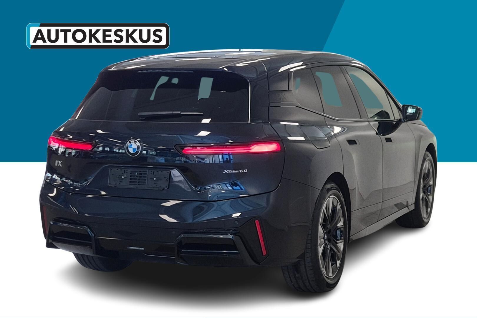 BMW iX iso kuva 4