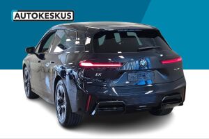 BMW iX esikatselu 6