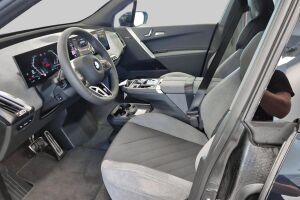 BMW iX esikatselu 8