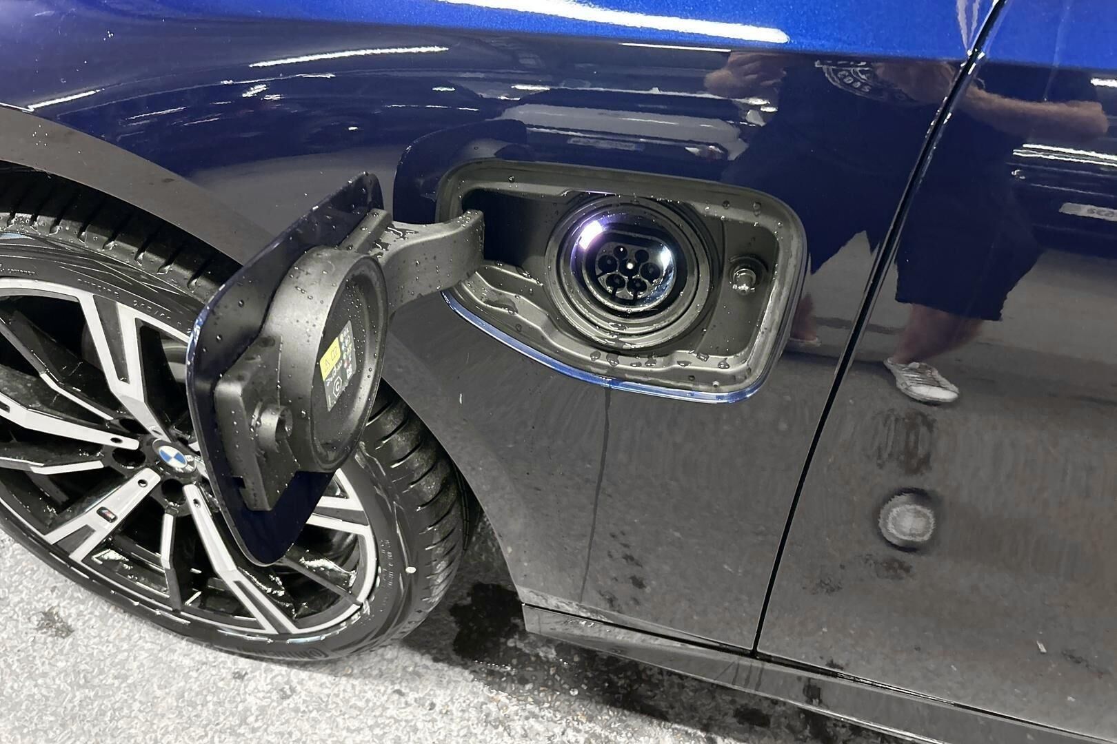 BMW 5-sarja iso kuva 20