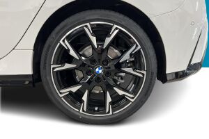 BMW 1-sarja esikatselu 12