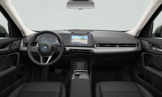 BMW iX1 esikatselu 3
