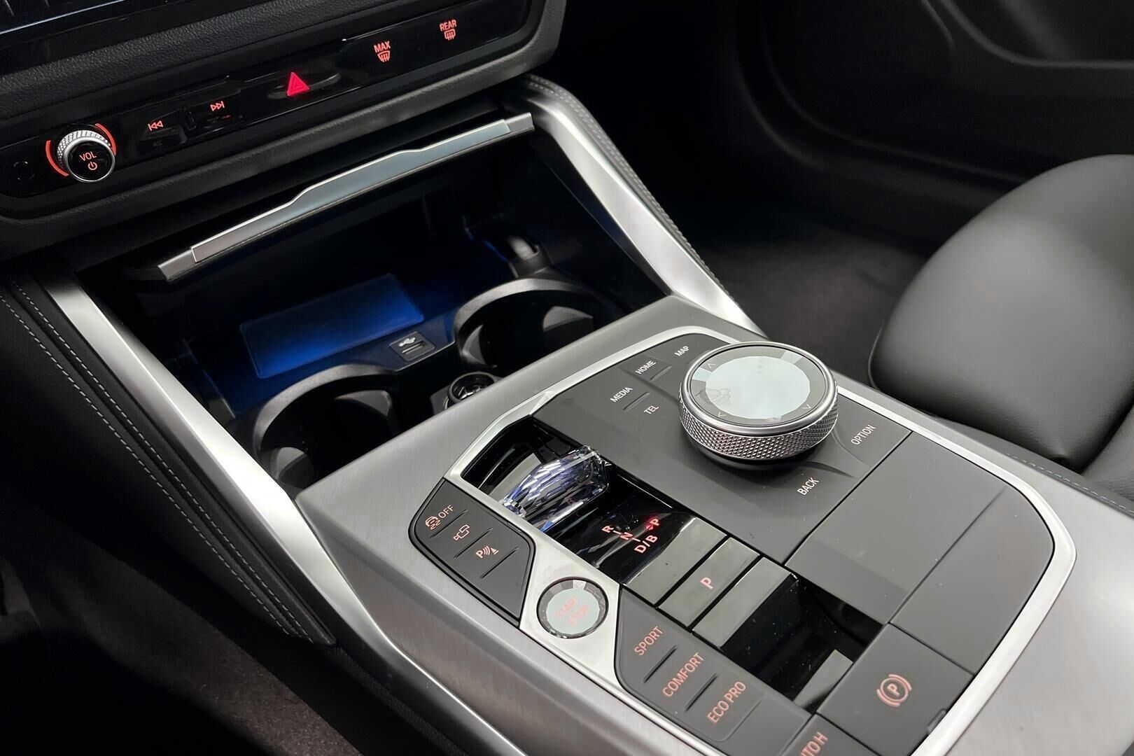 BMW I4 M60 iso kuva 19