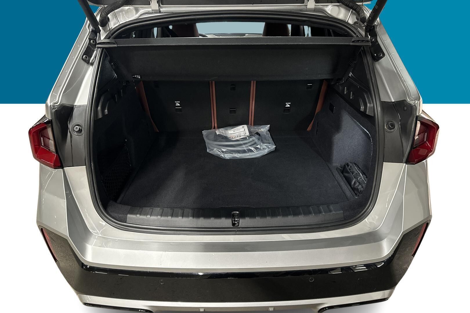 BMW X1 iso kuva 7