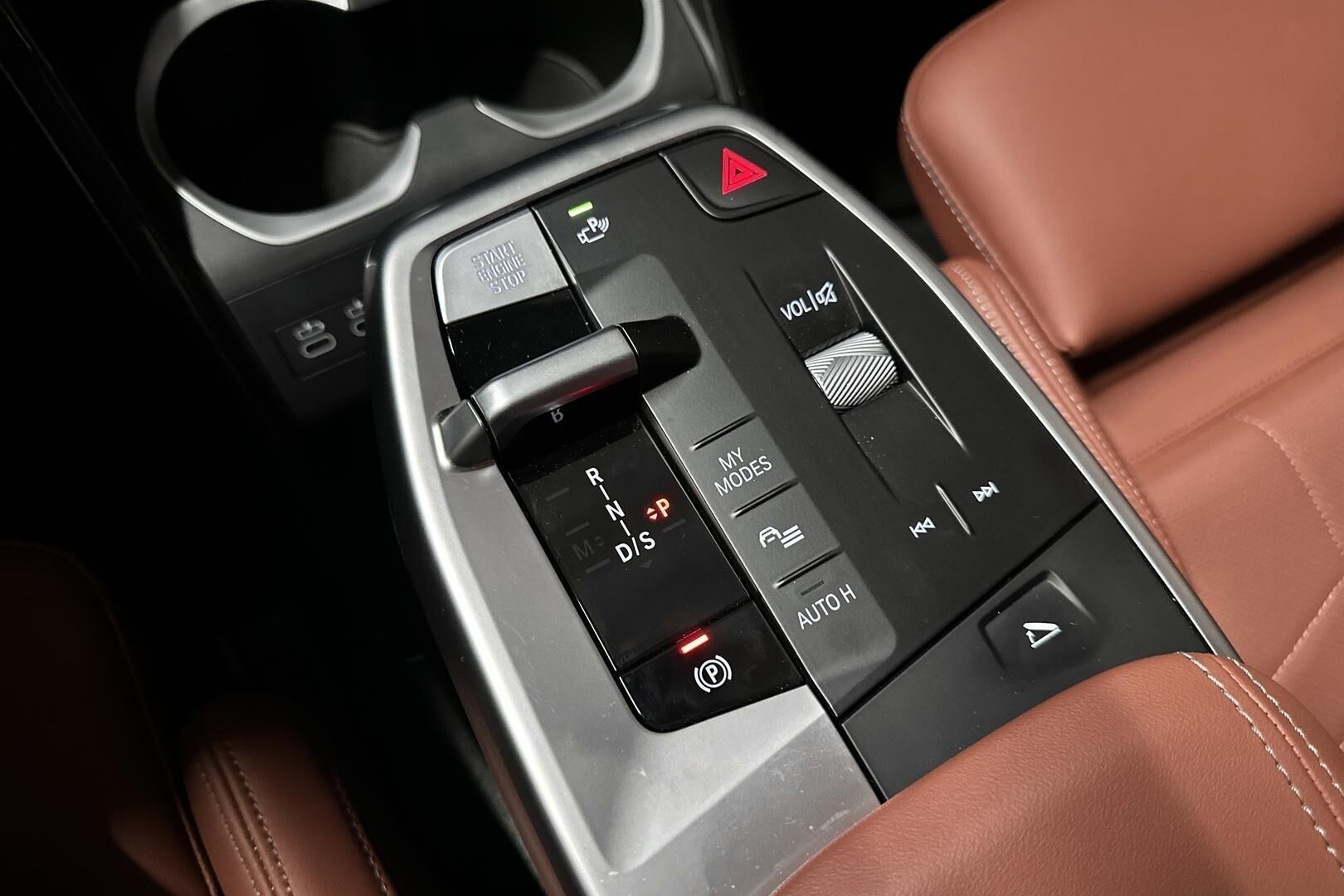 BMW X1 iso kuva 18