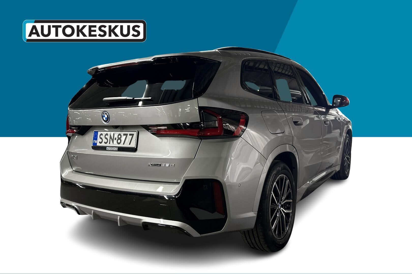 BMW X1 iso kuva 2