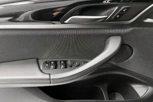 BMW X3 esikatselu 20