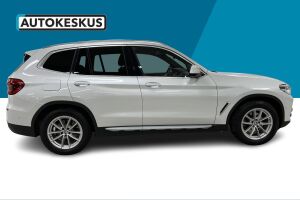 BMW X3 esikatselu 4