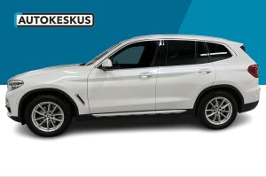 BMW X3 esikatselu 8