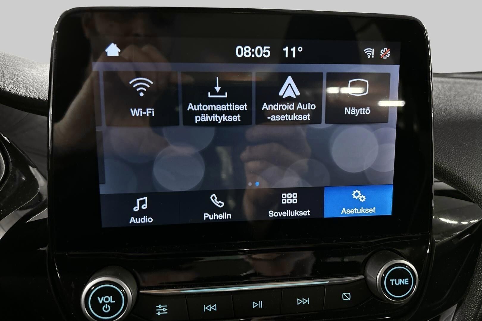 Ford Fiesta iso kuva 17