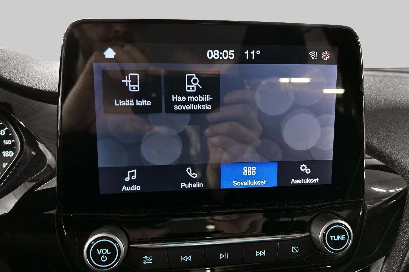 Ford Fiesta iso kuva 18