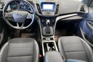 Ford Kuga esikatselu 11