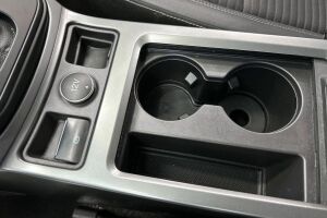 Ford Kuga esikatselu 21
