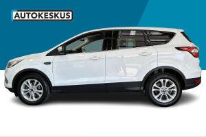 Ford Kuga esikatselu 8