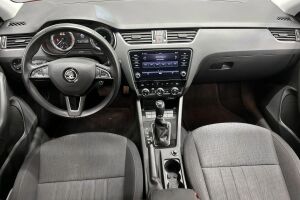 Skoda Octavia esikatselu 9