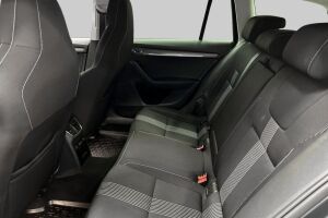 SKODA Octavia esikatselu 10