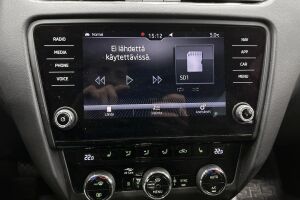 SKODA Octavia esikatselu 16