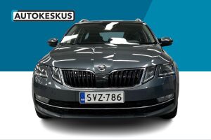 SKODA Octavia esikatselu 2