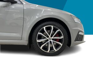 Skoda Octavia esikatselu 13