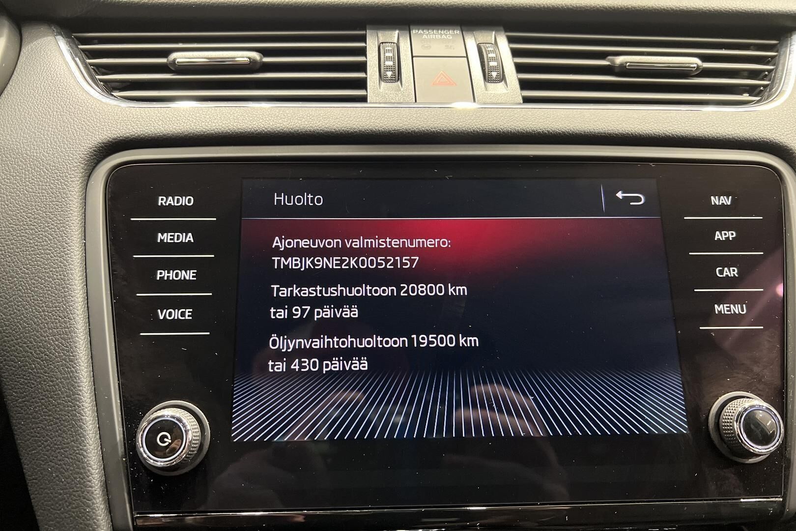 Skoda Octavia iso kuva 17