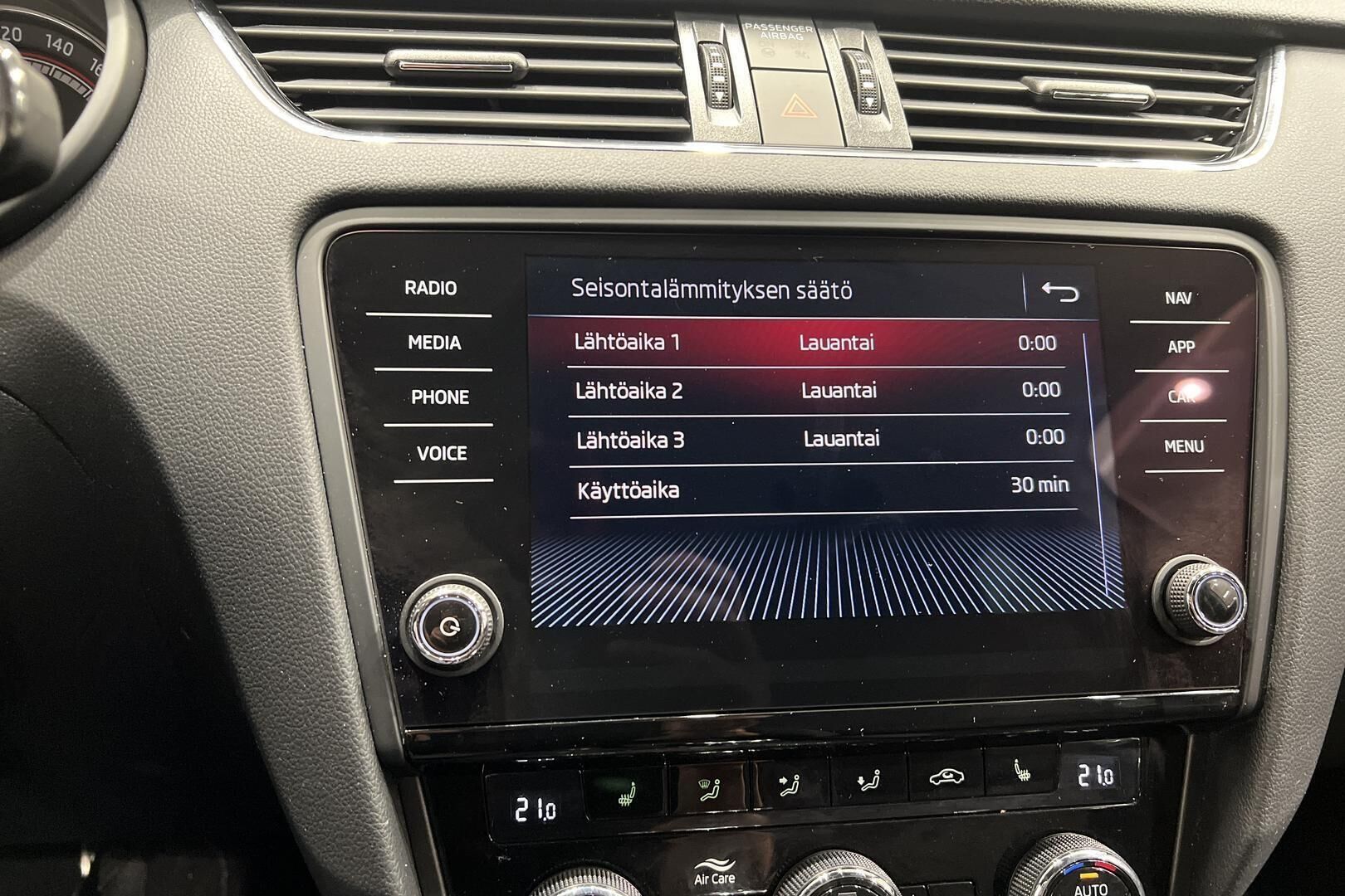 Skoda Octavia iso kuva 20