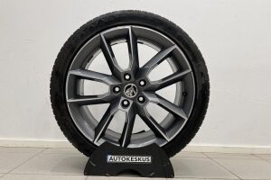 Skoda Octavia esikatselu 32