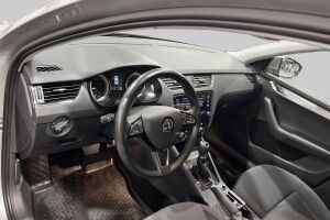 Skoda Octavia esikatselu 8