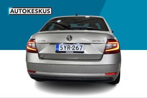 Skoda Octavia esikatselu 19
